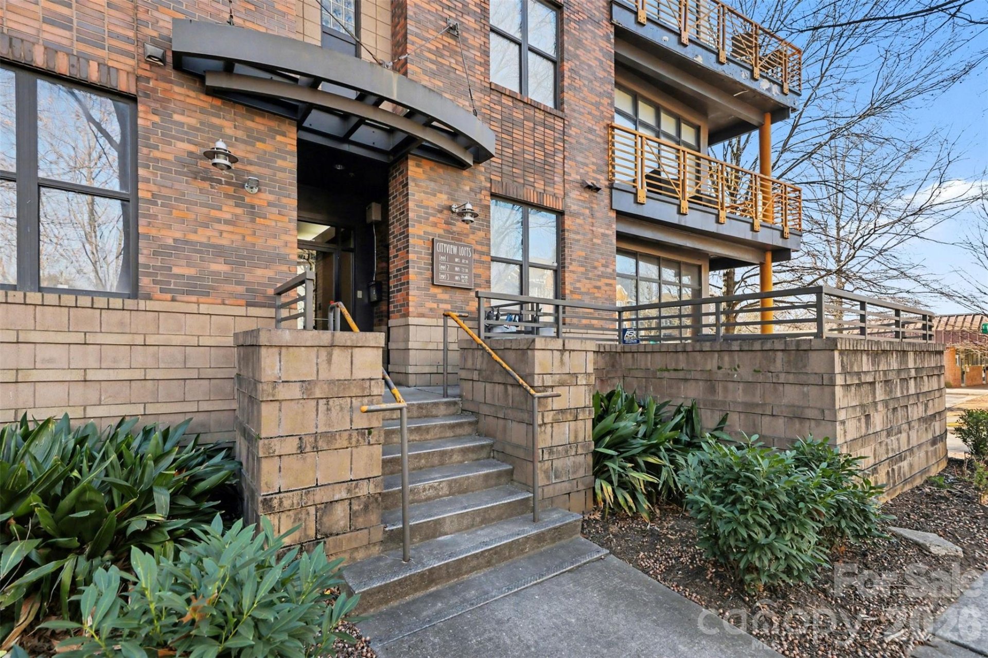 Cityview Lofts, Charlotte community