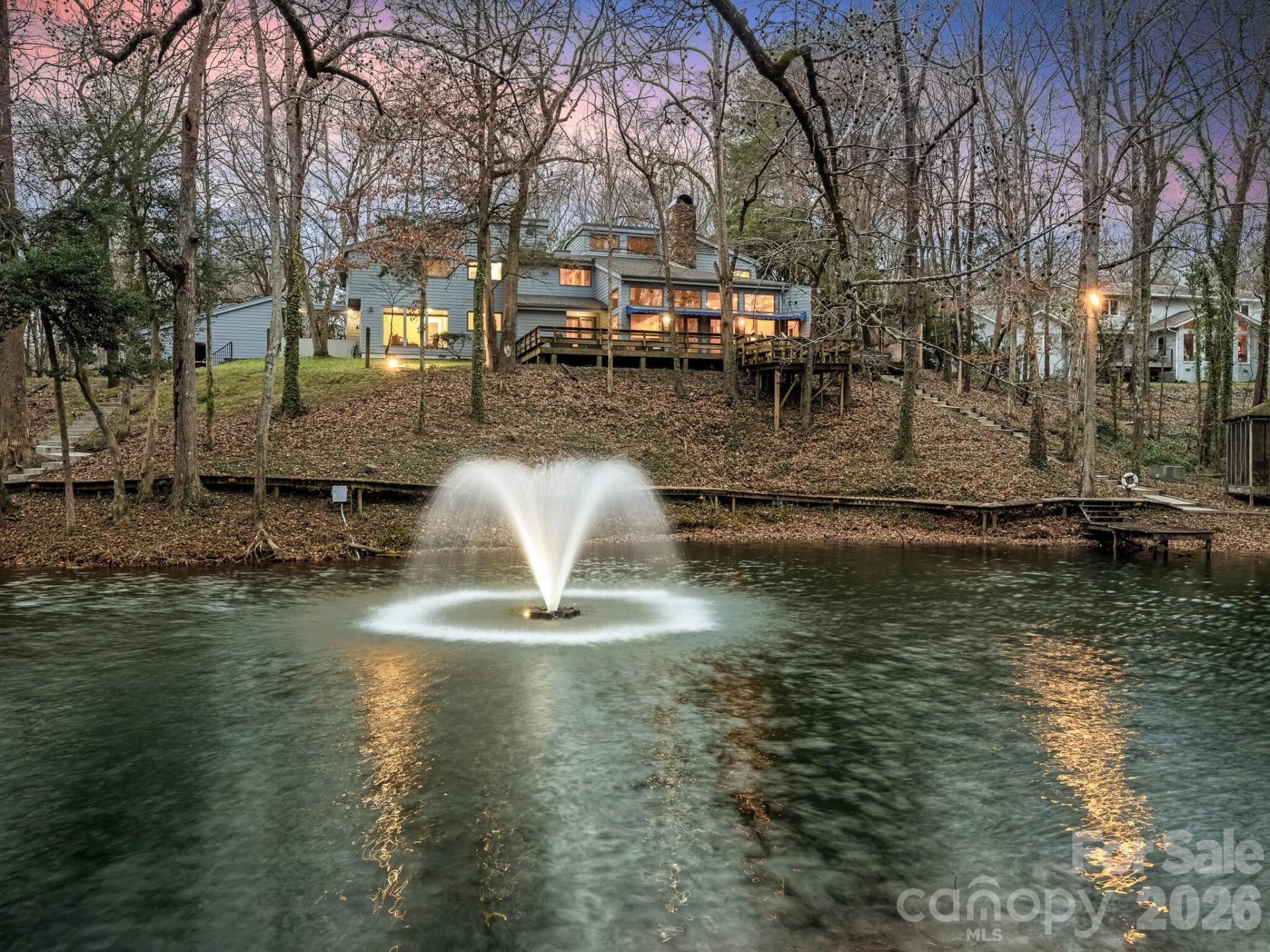 Pellyn Wood, Charlotte community