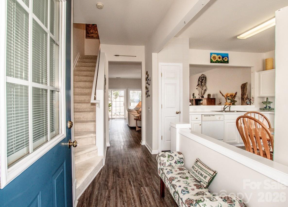 3233 Mannington Drive