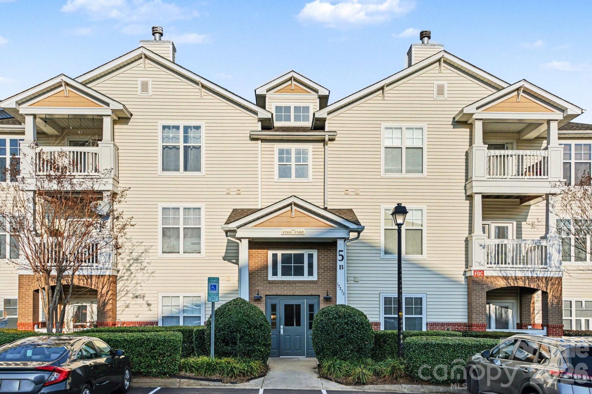 17257 Doe Valley Court