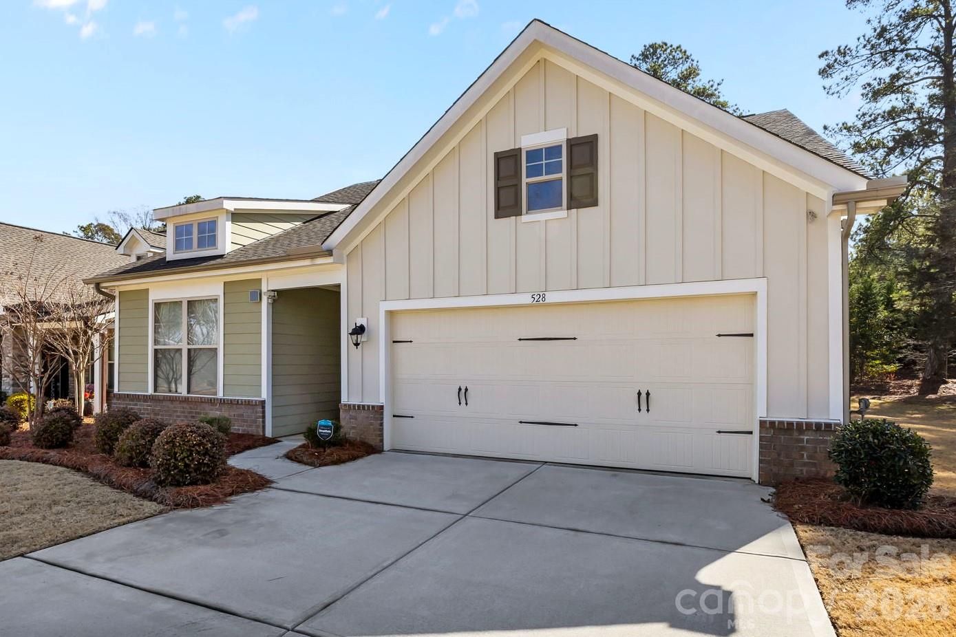 Rhyne Estates, Rock Hill community