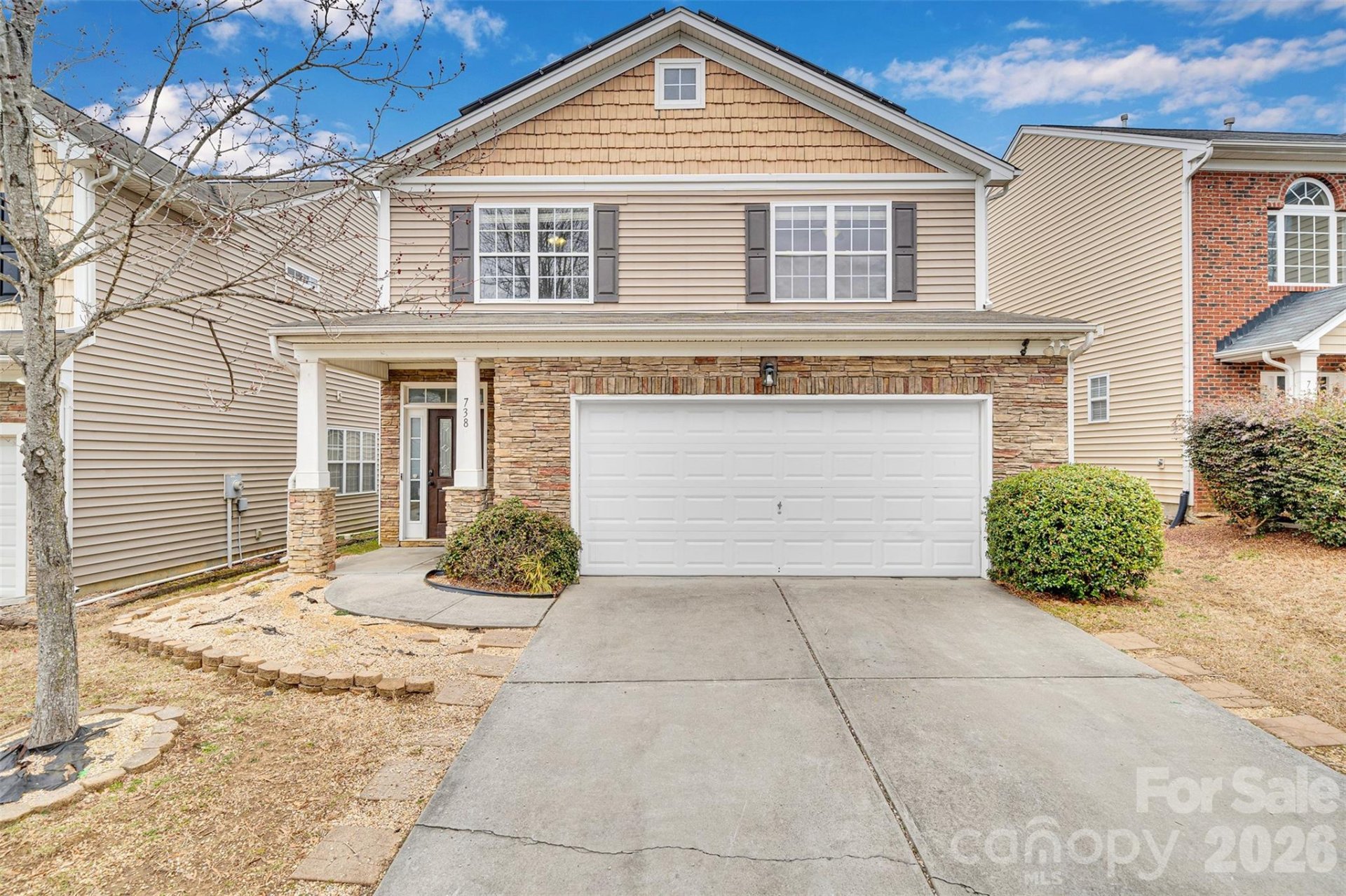 Cedar Mill, Charlotte community