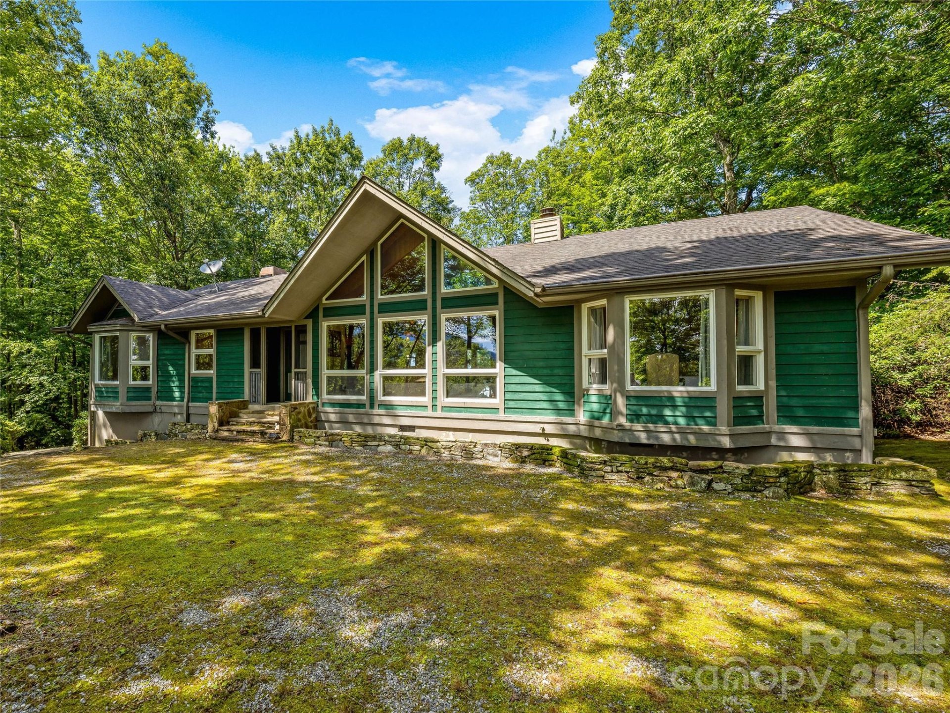 796 Hawk Mountain Road, Lake Toxaway