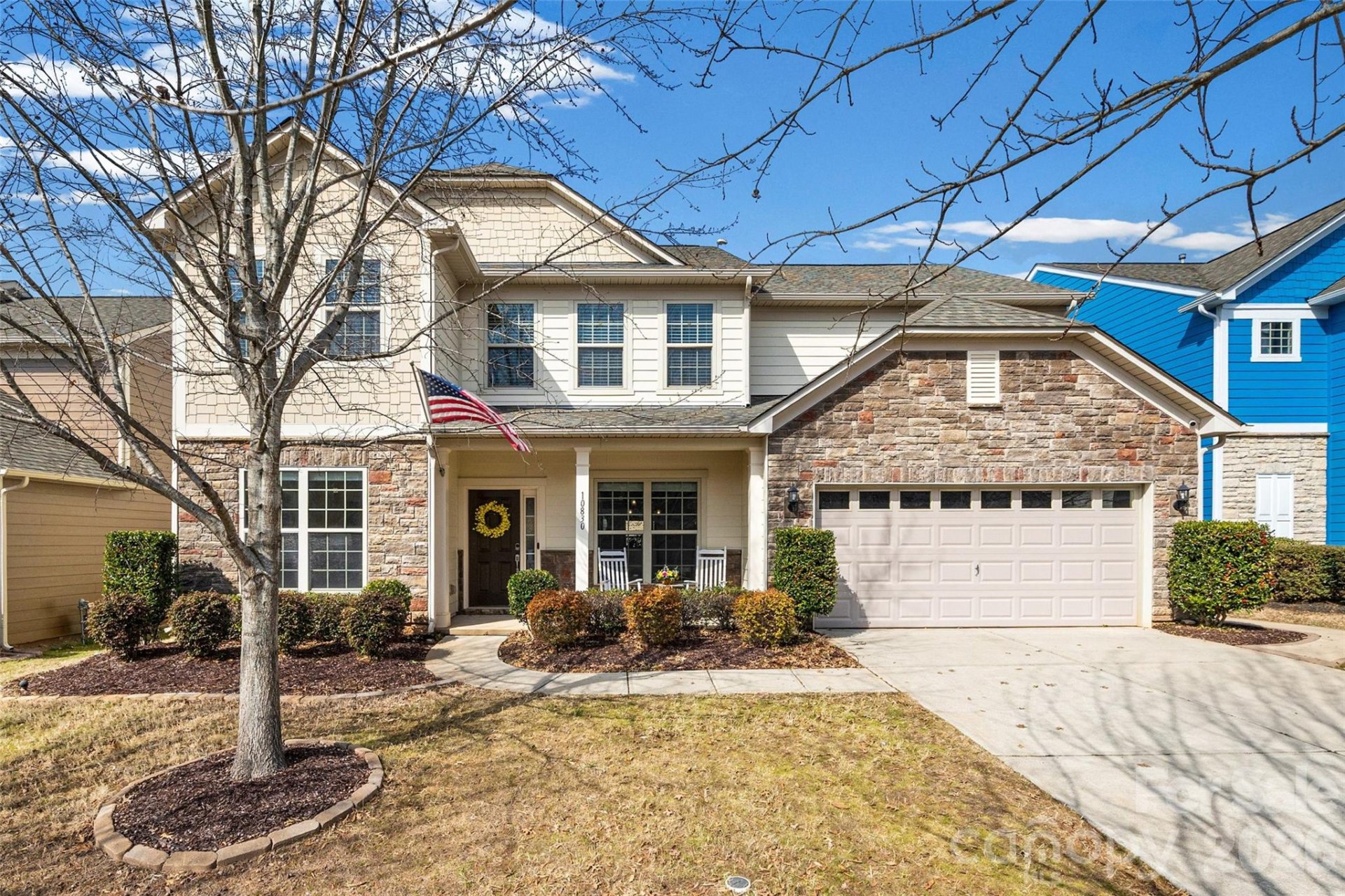 Chapel Cove, Charlotte community