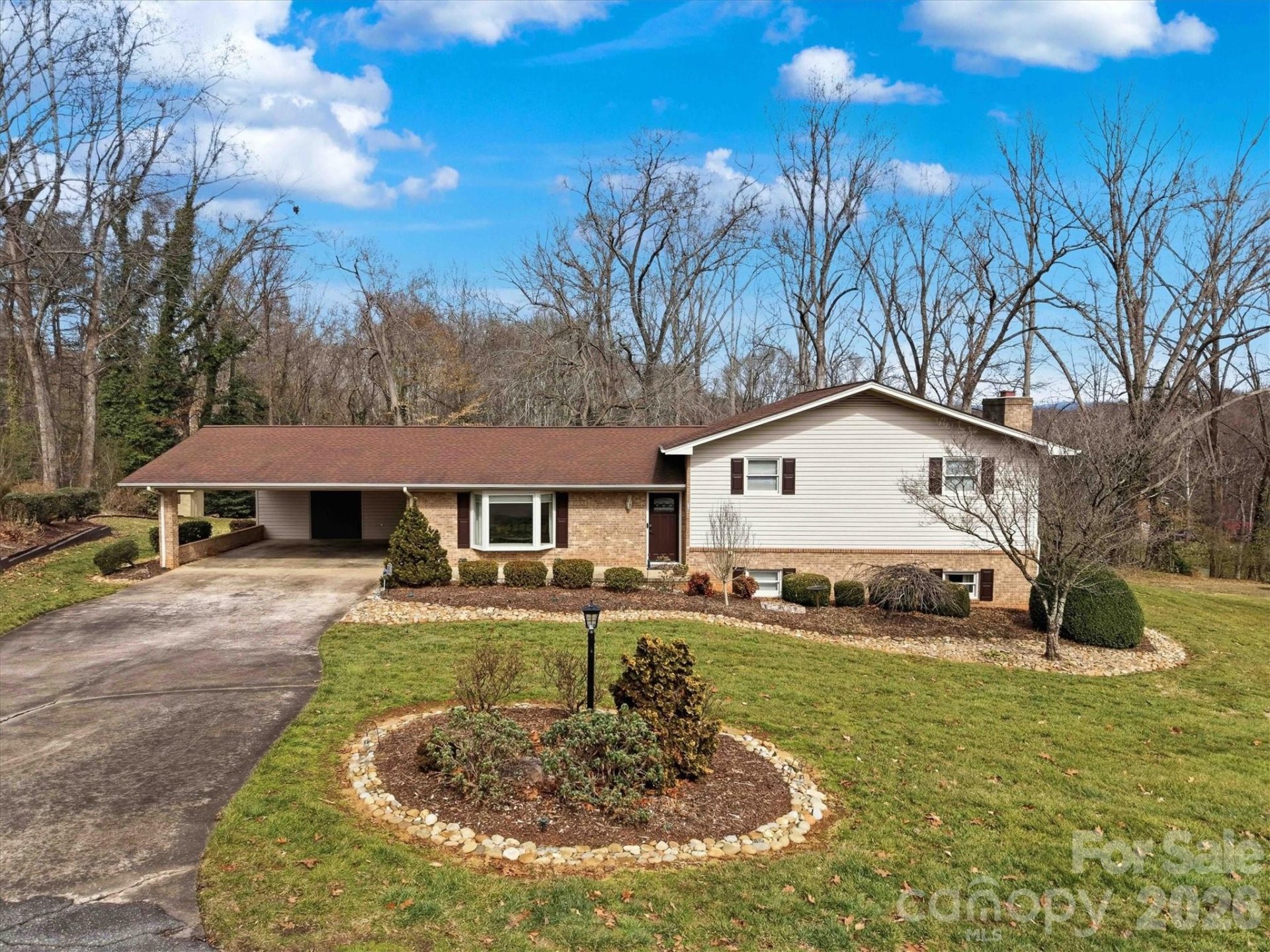 550 32nd Avenue Drive