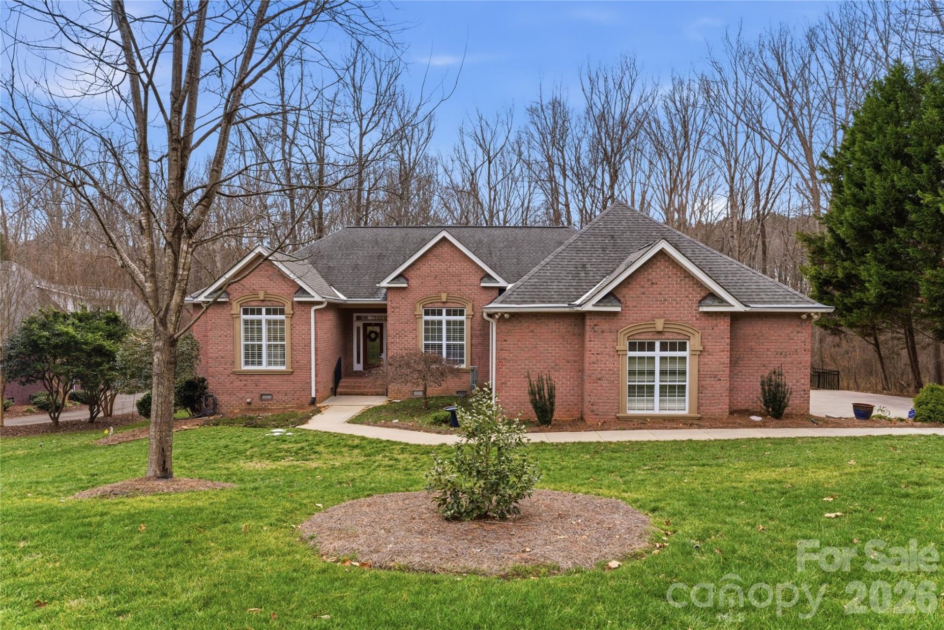 402 W Glenview Drive