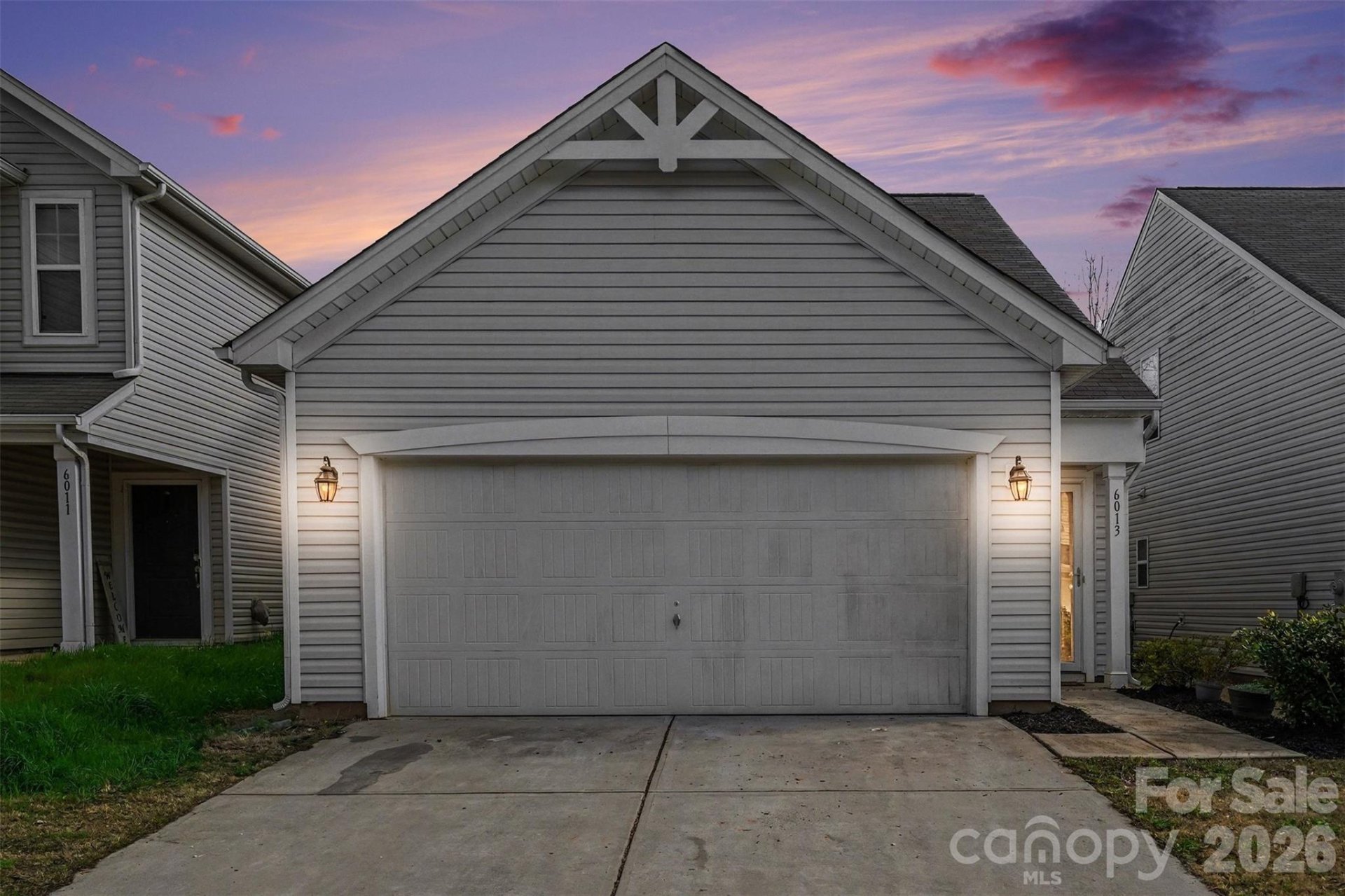 6013 Halliwell Street