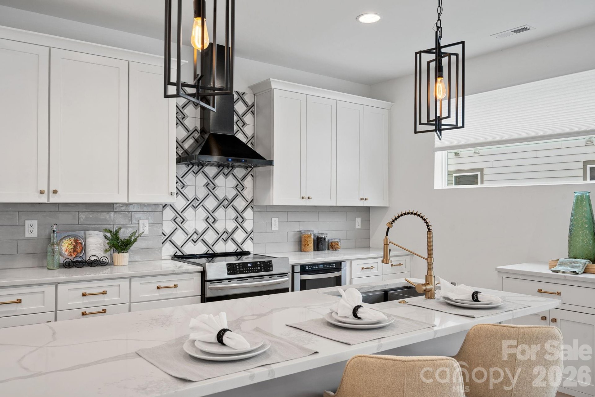 Wesley Heights, Charlotte community