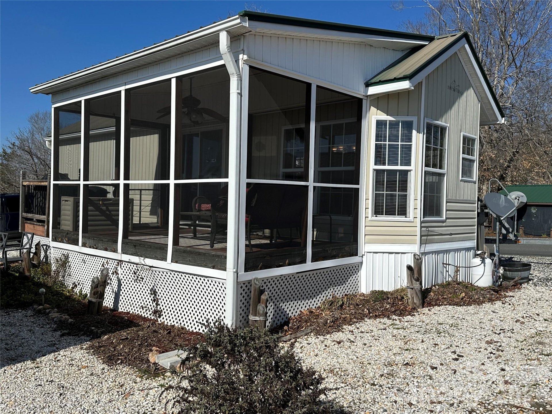 171 Grand View Drive