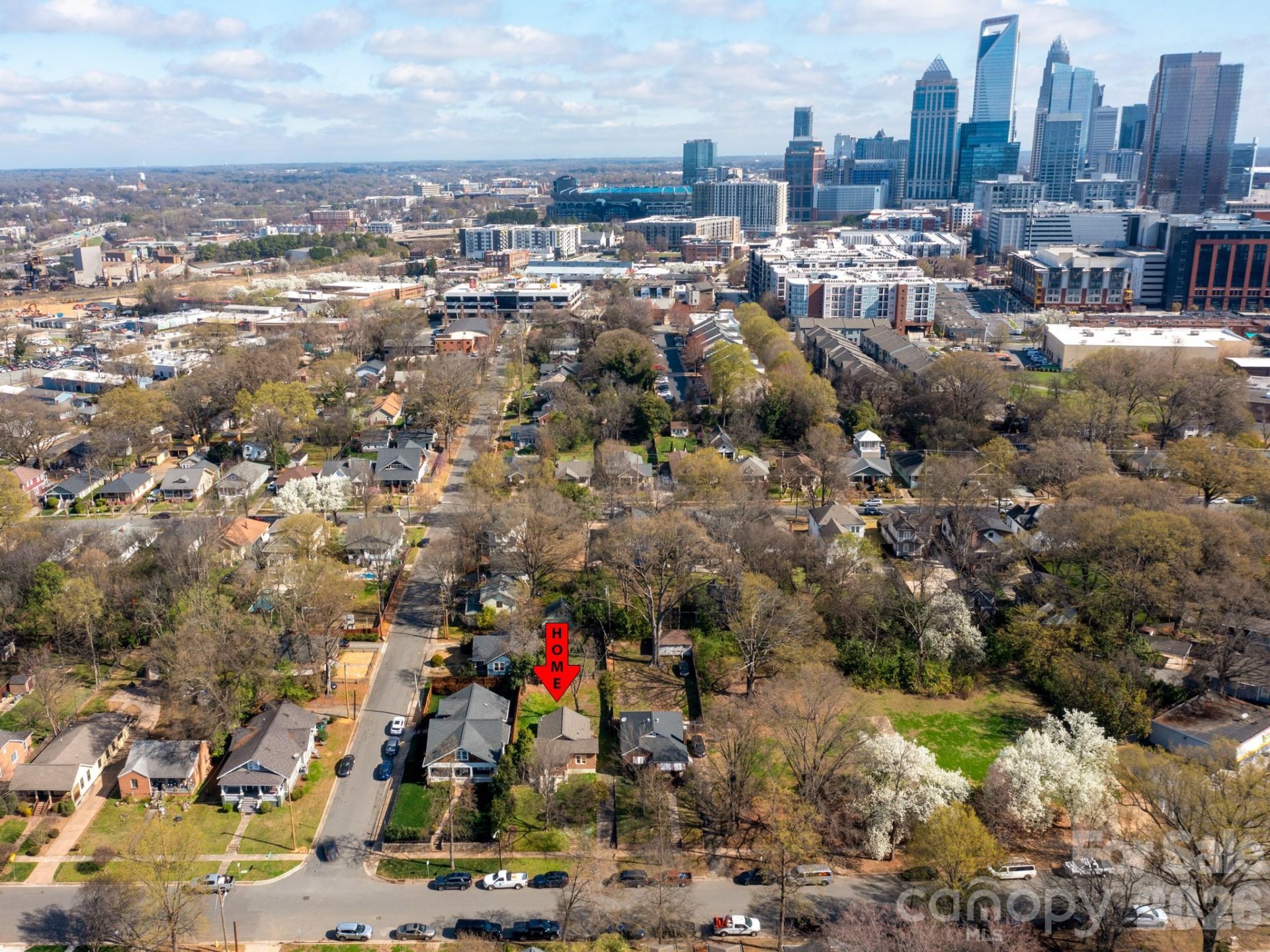 244 W Kingston Avenue