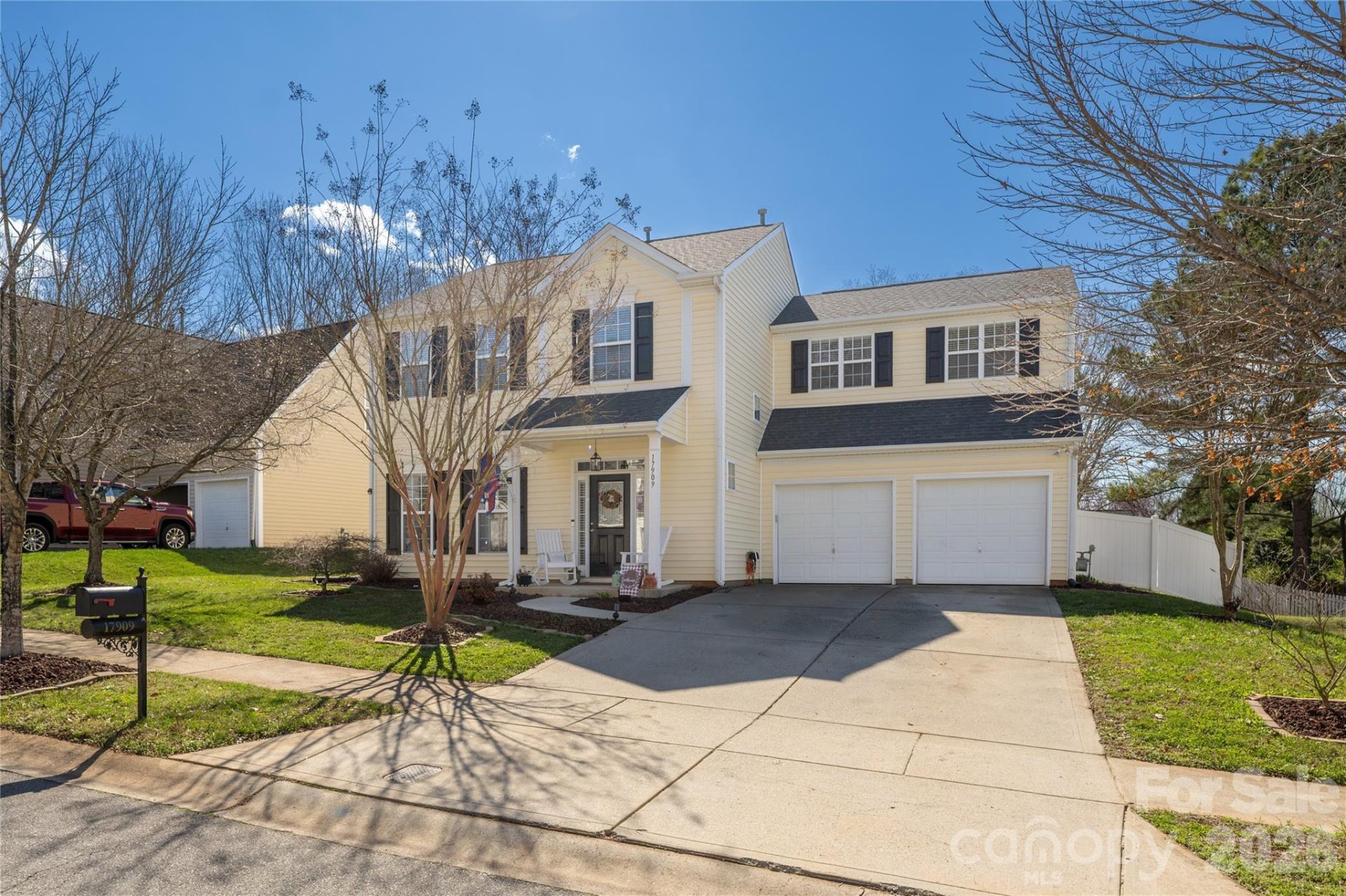 17909 Caldwell Track Drive