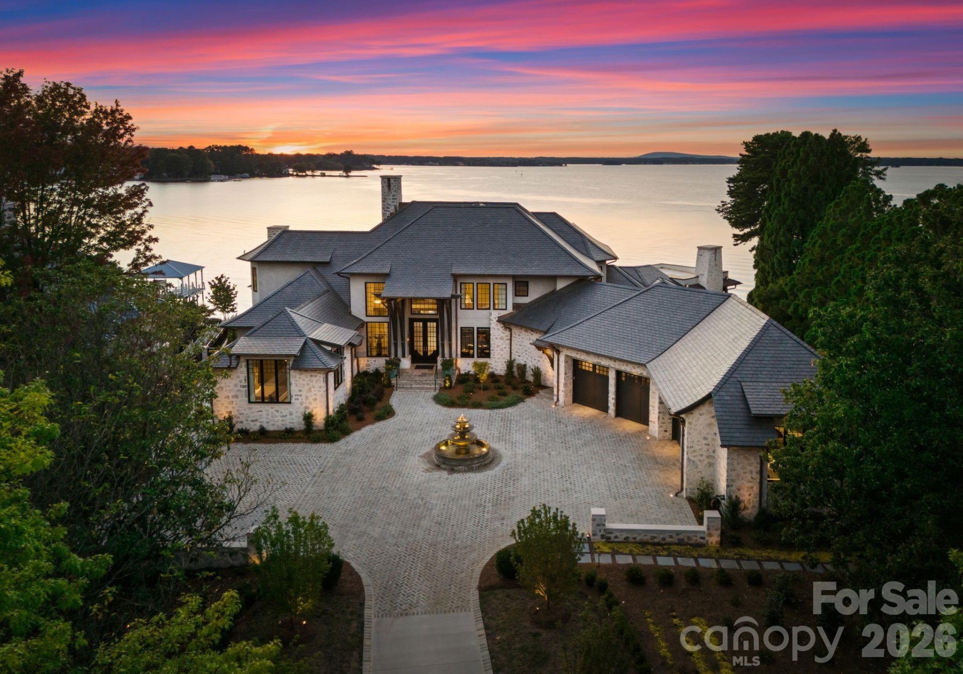 19125 Peninsula Point Drive