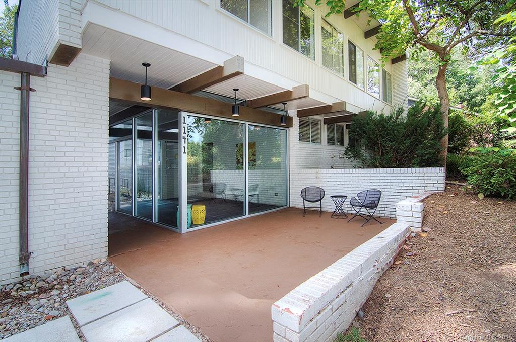 Property image 1 at 1141 Lynbrook Drive, Charlotte, NC 28211