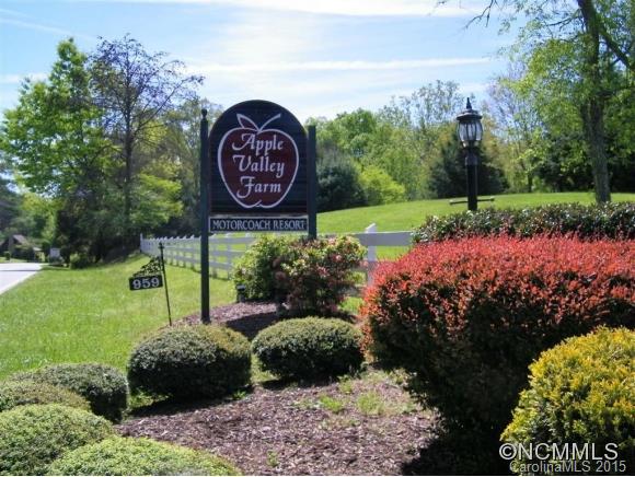 Property image 1 at 117 Cornell Circle, Lake Lure, NC 28746