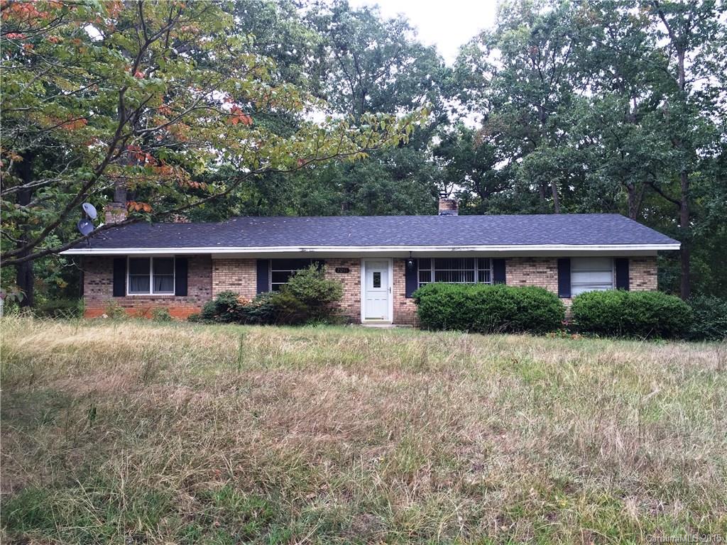 21248 Ravenwood Road