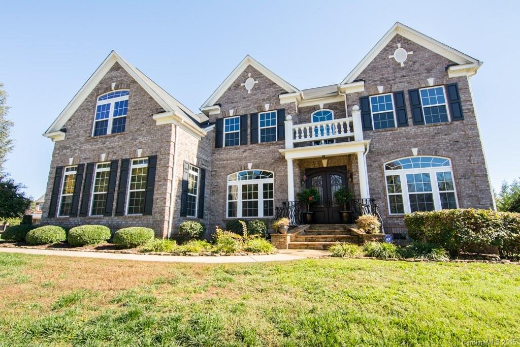 1036 Peninsula Drive