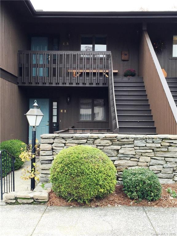 Property image 1 at 105 Bent Tree Drive, Hendersonville, NC 28739