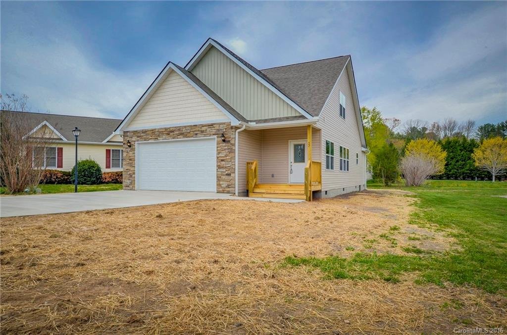 32 Grasshopper Drive