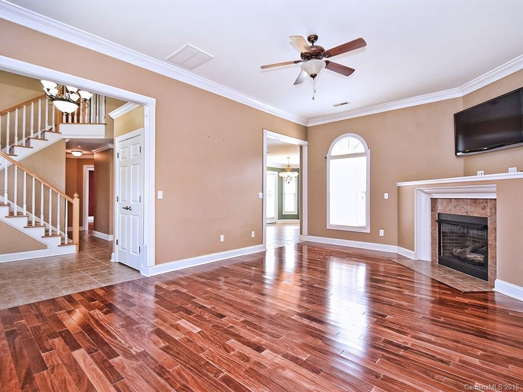 Property image 3 at 1310 Crown Ridge Drive, Fort Mill, SC 29708
