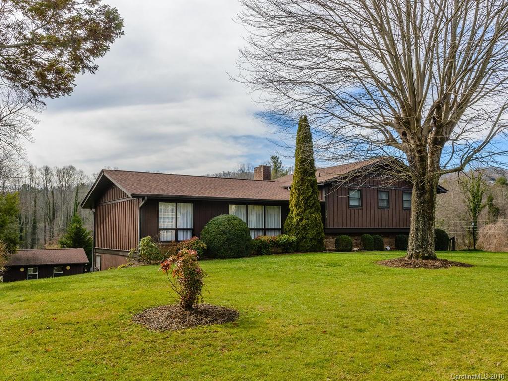 Property image 1 at 108 Brentwood Drive, Hendersonville, NC 28739