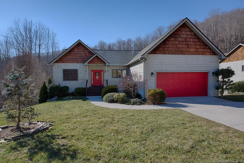 Property image 1 at 26 Constitution Avenue, Waynesville, NC 28785