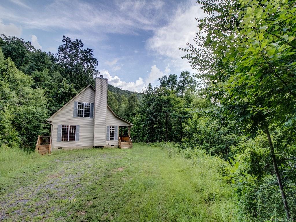 Property image 1 at 100 Brambleside Lane, Sylva, NC 28779