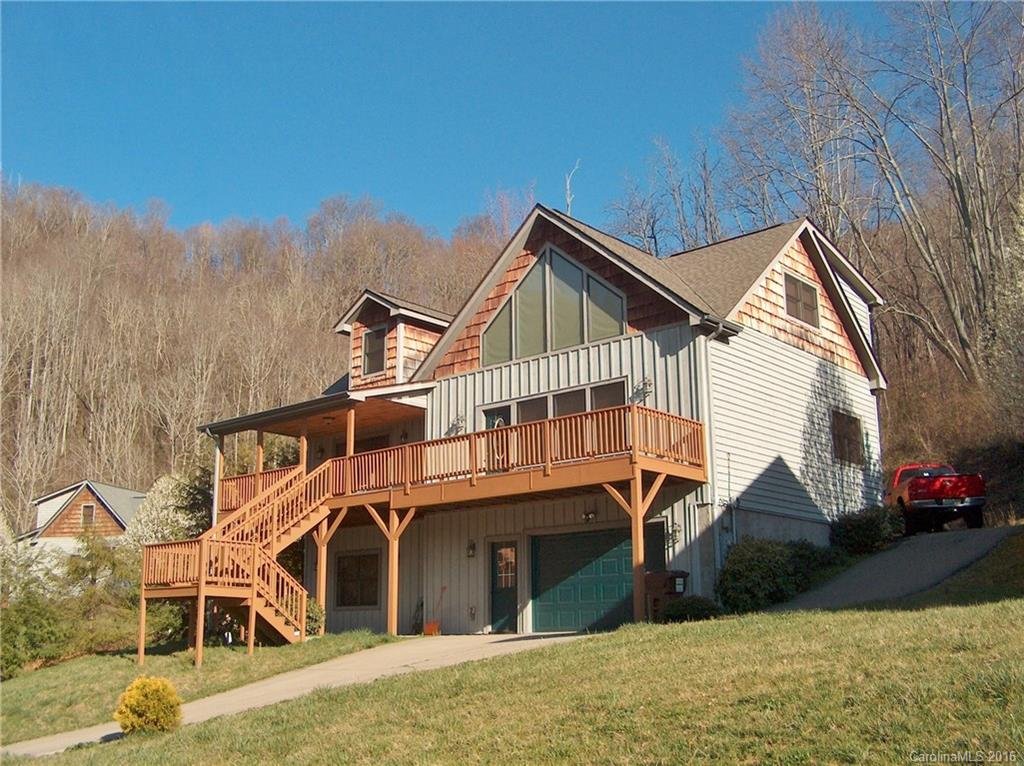 Property image 1 at 7 Constitution Avenue, Waynesville, NC 28785
