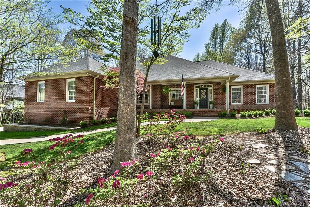 Property image 1 at 240 Pebble Stone Lane, Matthews, NC 28104