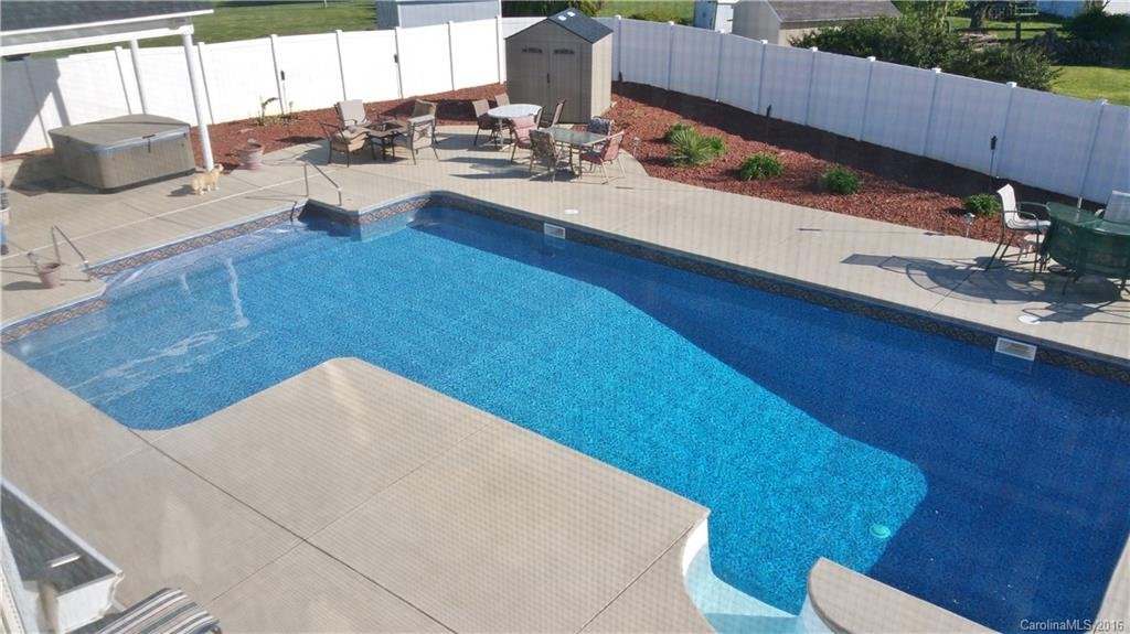 Property image 1 at 106 Lynnette Drive, Mt Ulla, NC 28125