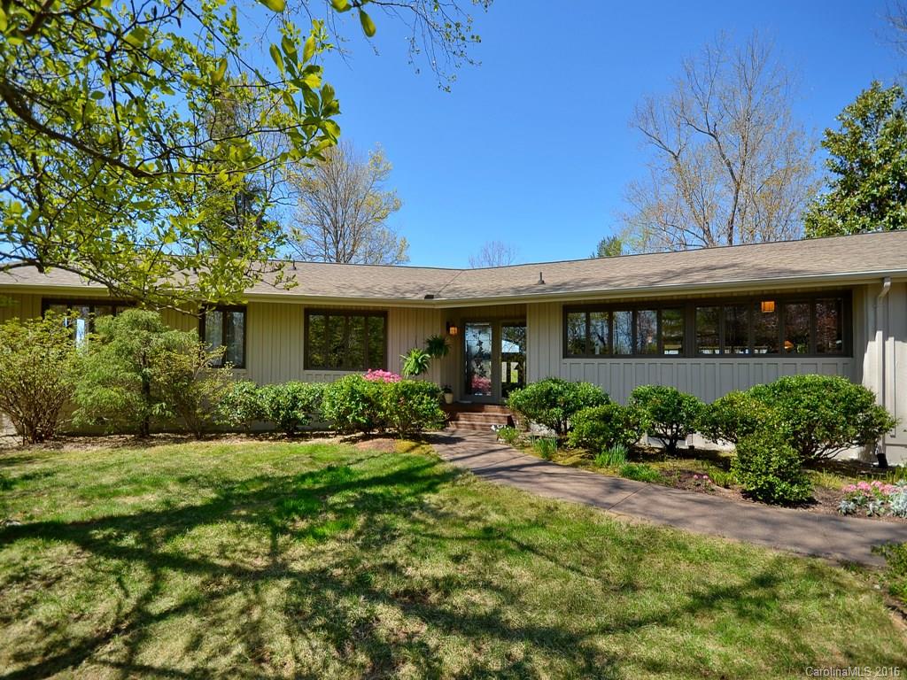 Property image 1 at 1412 Rambling Oaks Trail, Hendersonville, NC 28739