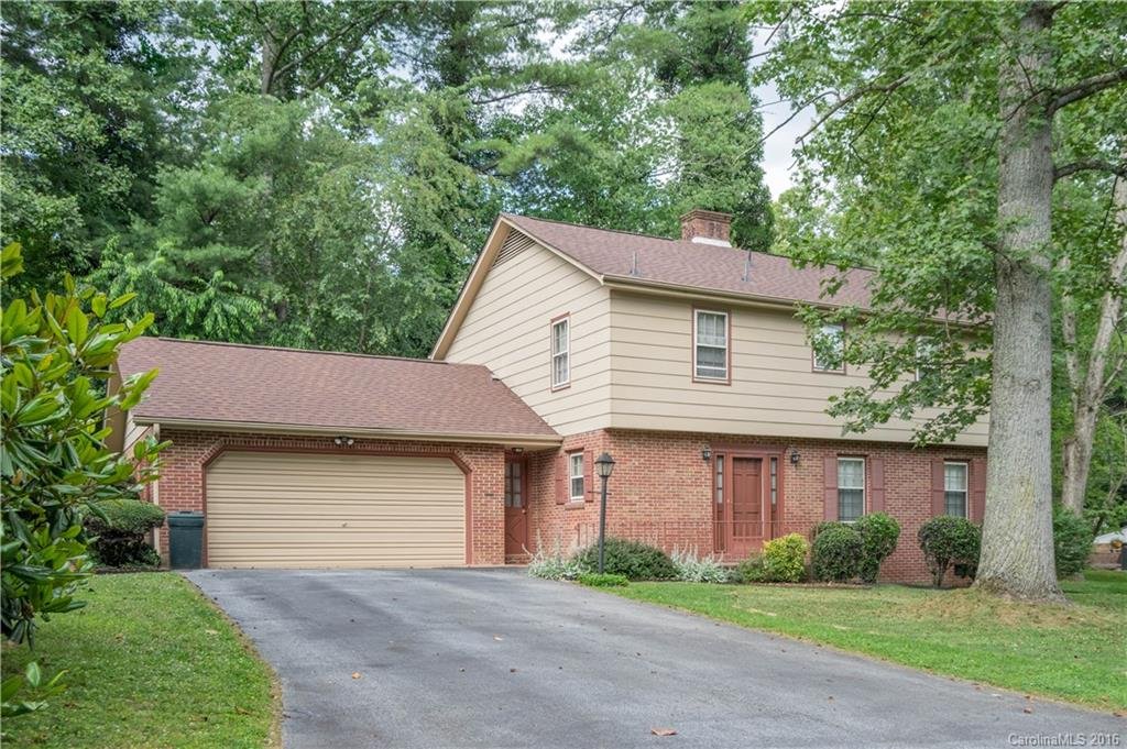 Property image 1 at 2670 Seminole Drive, Hendersonville, NC 28791