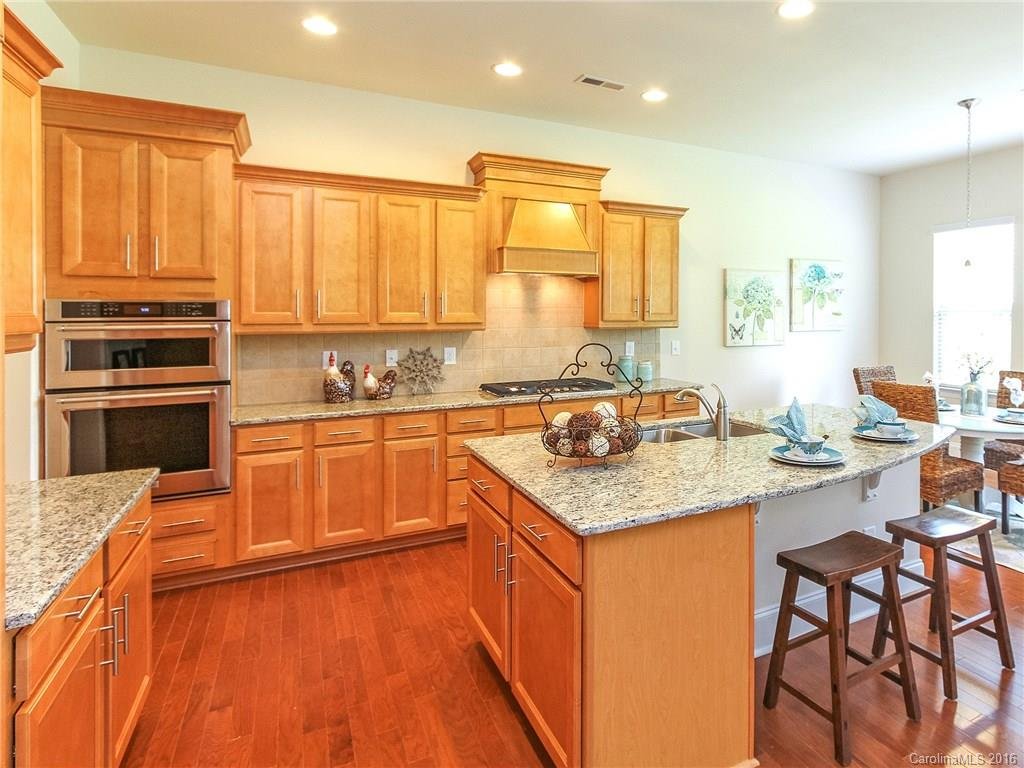 Property image 1 at 8423 Garden View Drive, Charlotte, NC 28277