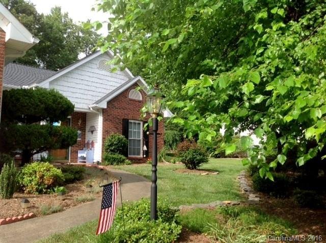 Property image 1 at 1417 34th Avenue Lane, Hickory, NC 28601