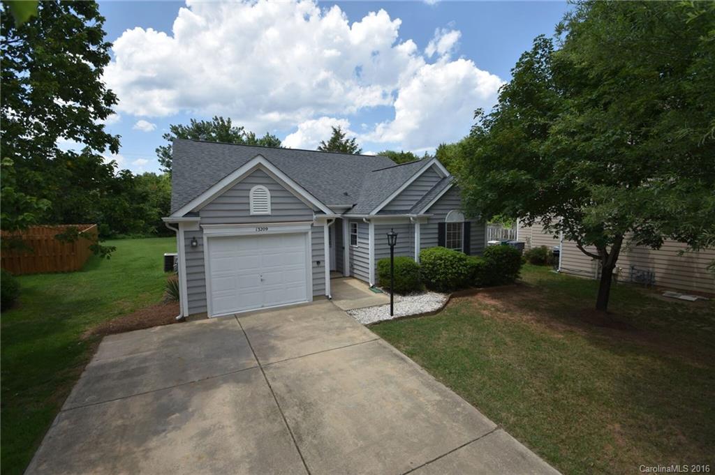 Property image 1 at 13209 Lampmeade Lane, Charlotte, NC 28273