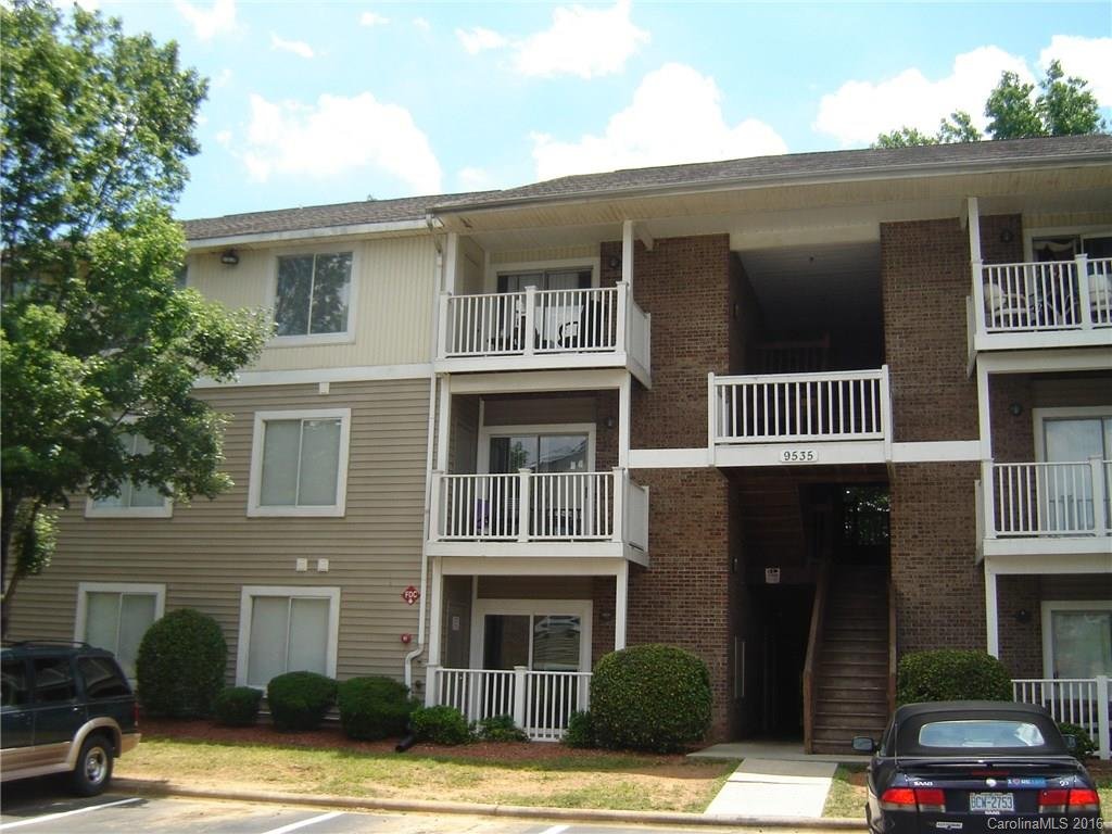 9535 University Terrace Drive