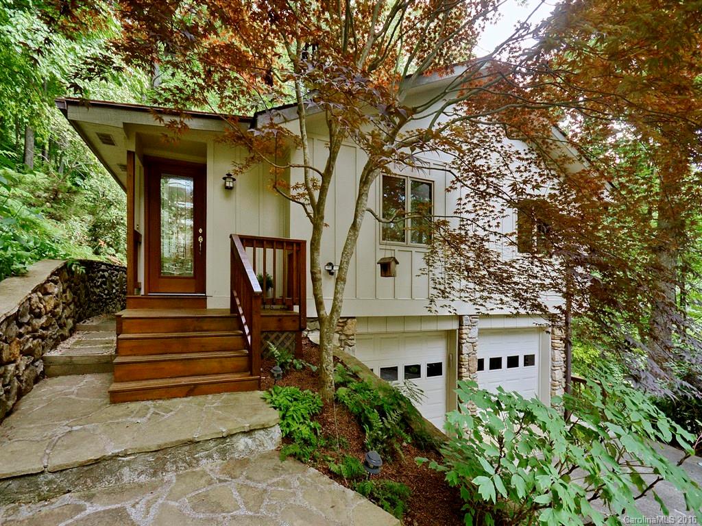 Property image 1 at 13 Breezeway Drive, Asheville, NC 28803