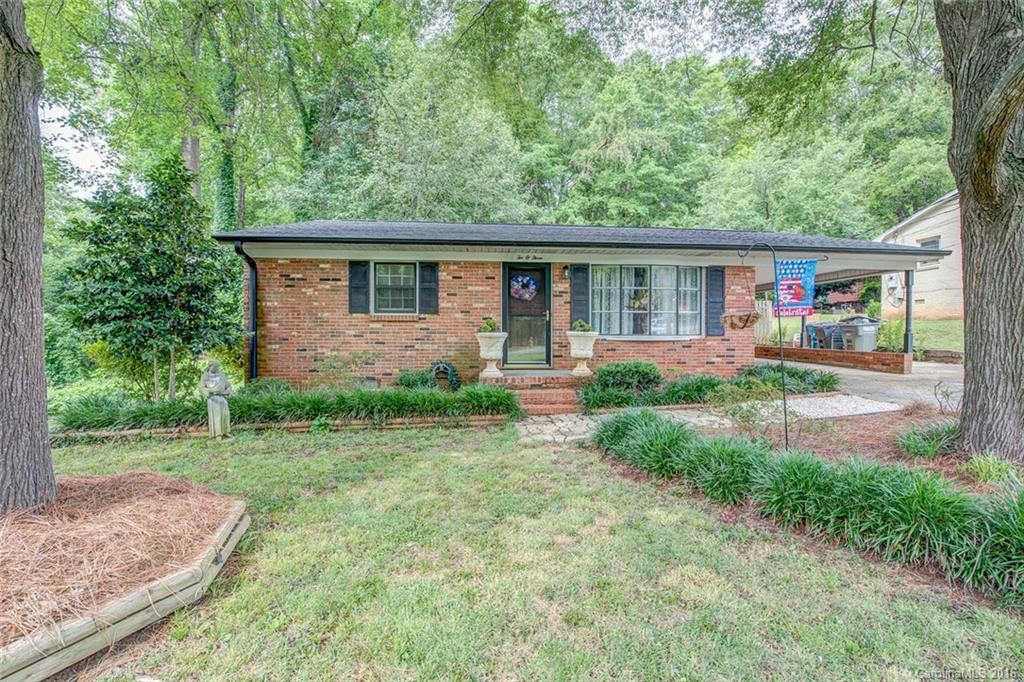 Property image 1 at 203 Point Circle, Belmont, NC 28012