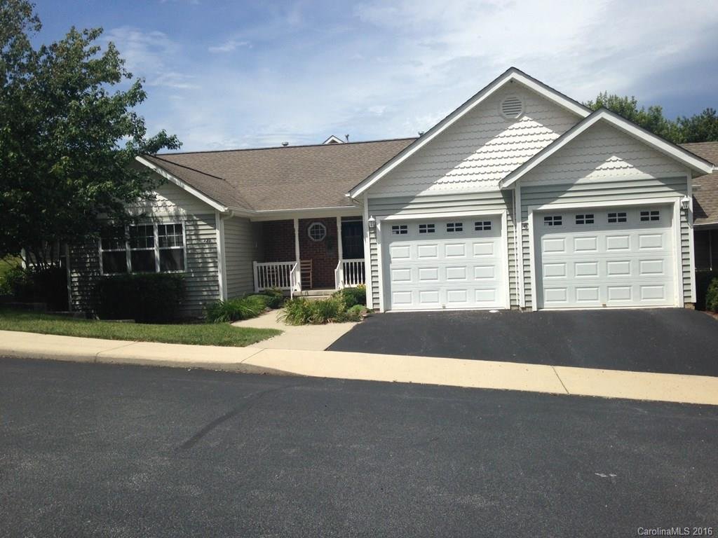 Property image 1 at 229 Charlestown Drive, Hendersonville, NC 28792