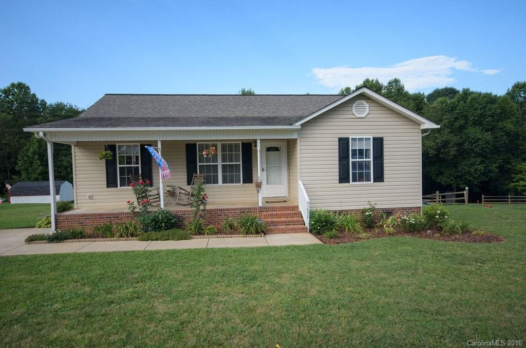 Property image 1 at 1652 Flag Lane, Vale, NC 28168