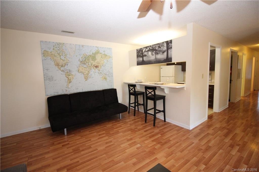 9523 University Terrace Drive