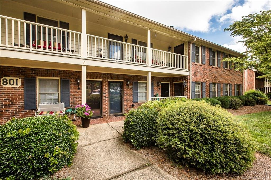 Property image 1 at 801 Cornwallis Avenue, Gastonia, NC 28056