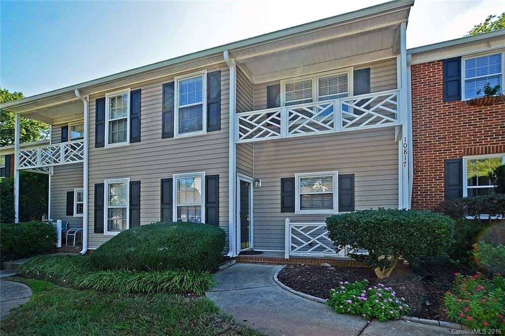 Property image 1 at 10817 Winterbourne Court, Charlotte, NC 28277