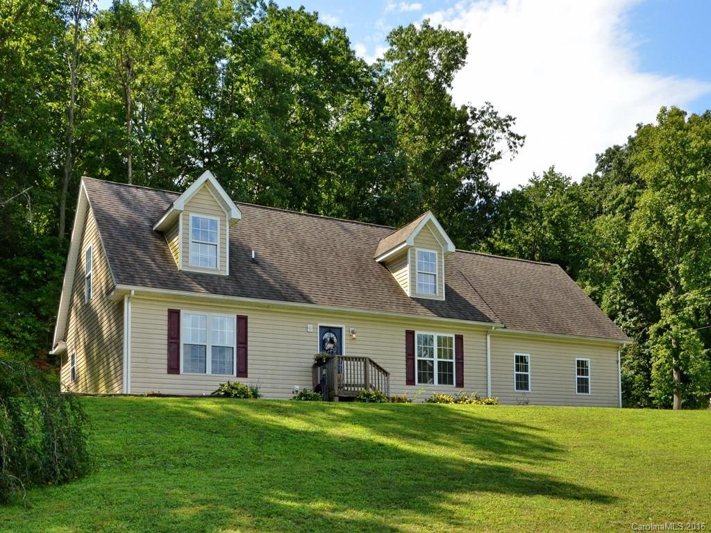 Property image 1 at 11 Peaceful Lane, Clyde, NC 28721