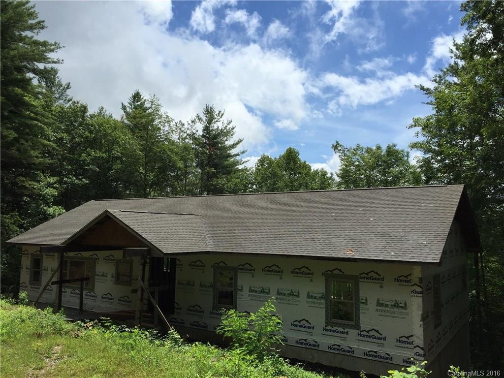 Property image 1 at 124 Wildwood Way, Lake Toxaway, NC 28747