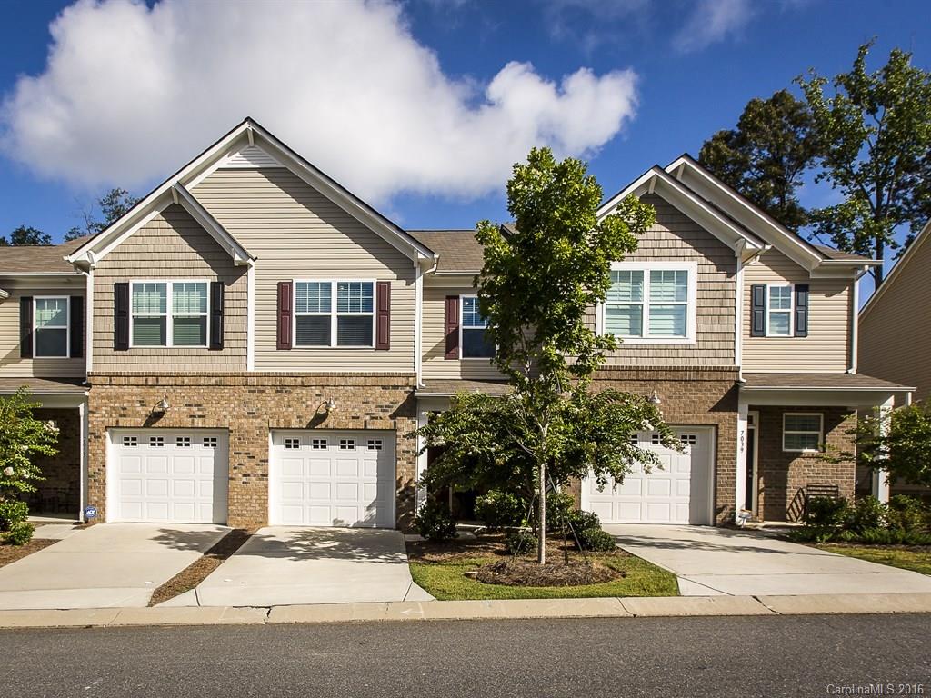 Property image 1 at 7037 Woodsbay Lane, Rock Hill, SC 29732