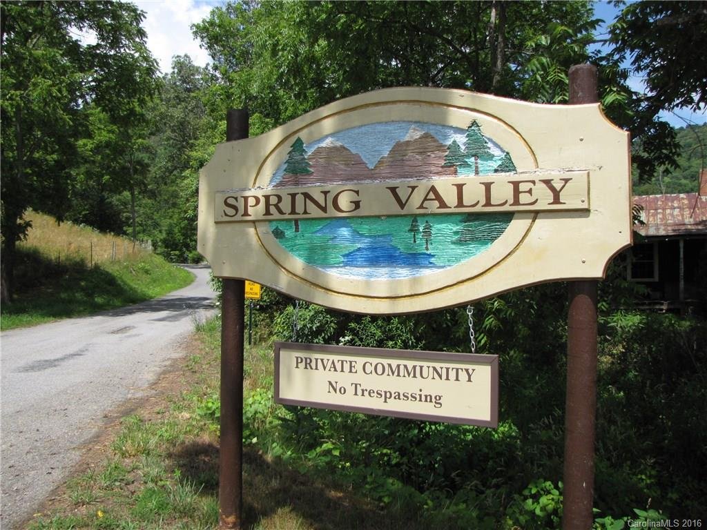 Property image 1 at 4 High Cliff Drive, Waynesville, NC 28786