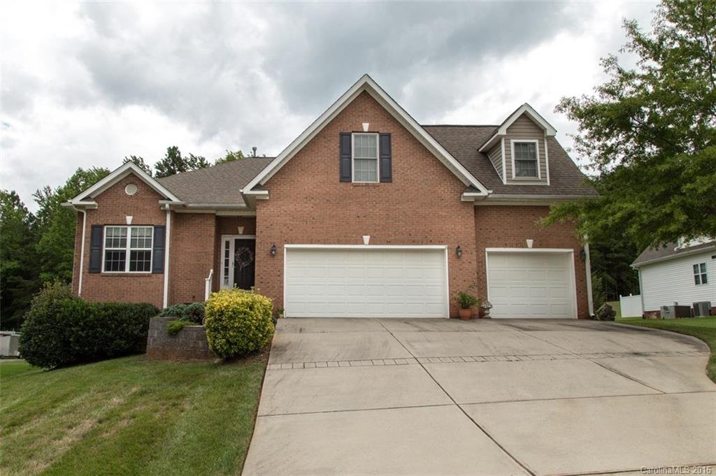 Property image 1 at 120 Quail Haven Drive, Troutman, NC 28166