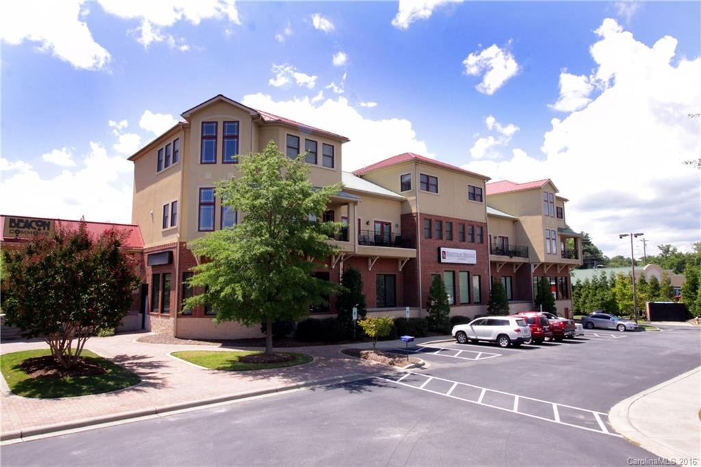 Property image 1 at 475 Church Street, Hendersonville, NC 28792