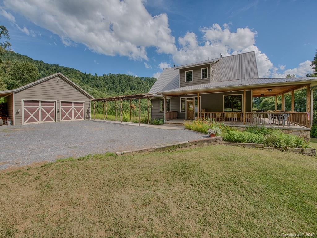 Property image 1 at 225 Triple Creek Drive, Clyde, NC 28721