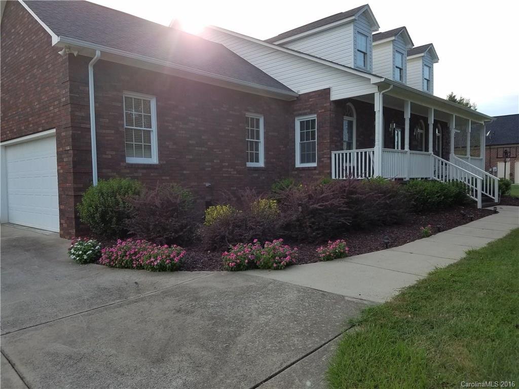 Property image 1 at 5555 S Oakmont Street, Kannapolis, NC 28081